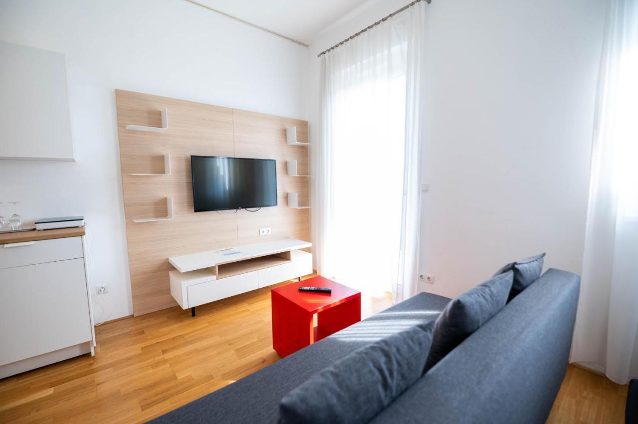 Shome I Self Check-in I Free Parking Hotel